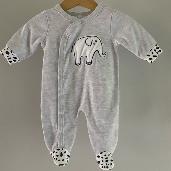 Rene Rofe Elephant One-Piece Footie Sleeper Size Small (Newborn - 3 Months) - Picture 7 of 9